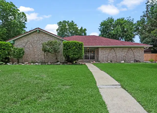 Property at 4906 Green Willow Ln, Dickinson, TX, 77539, 4 beds, 2 baths, [object Object]