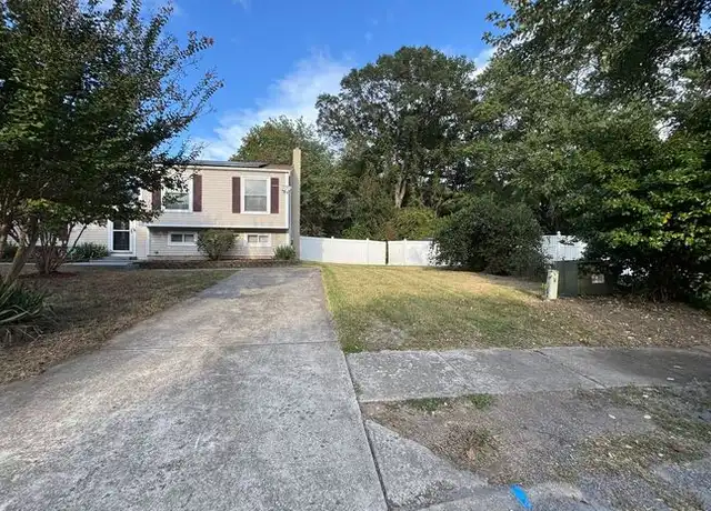 Property at 2225 Pinefield Way, Waldorf, MD, 20601, 4 beds, 2 baths, [object Object]
