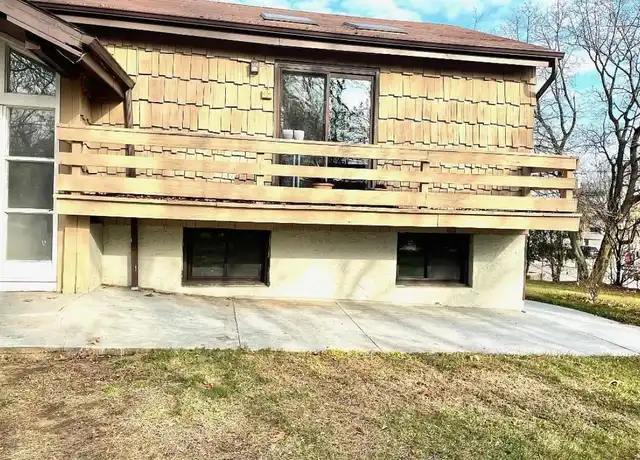 Property at 7 Bayview Ave, Great Neck, NY, 11021, 4 beds, 3 baths, [object Object]