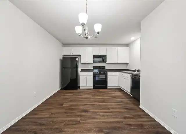 Property at Woodward Park - 103 NW 63rd Ave, Bentonville, AR, 72713, 2-3 beds, 2 baths, [object Object]