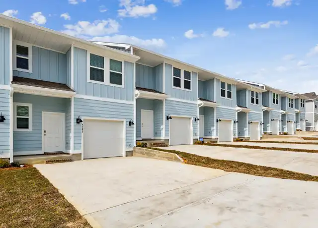 Property at 9503 Nature Creek Cir Unit A, Bellview, FL, 32526, 3 beds, 2.5 baths, [object Object]