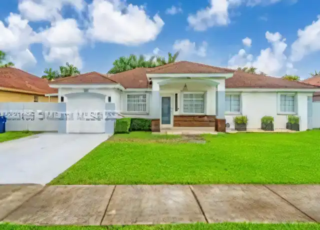 Property at 25494 SW 122nd Pl, Homestead, FL, 33032, 3 beds, 2 baths, [object Object]