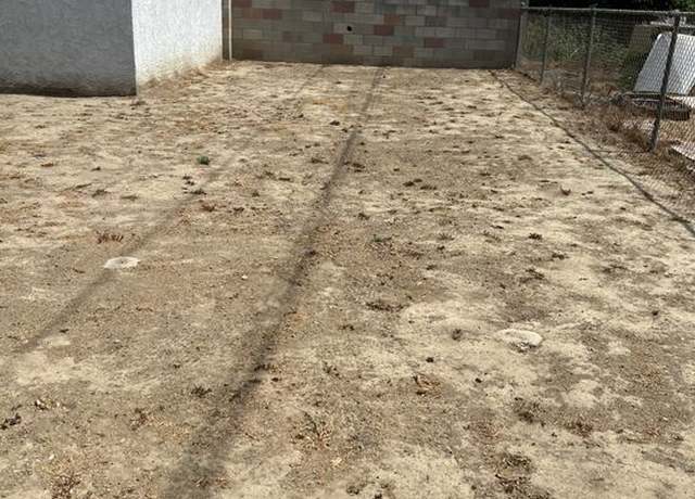 Photo of 1816 E Pine St, Compton, CA 90221