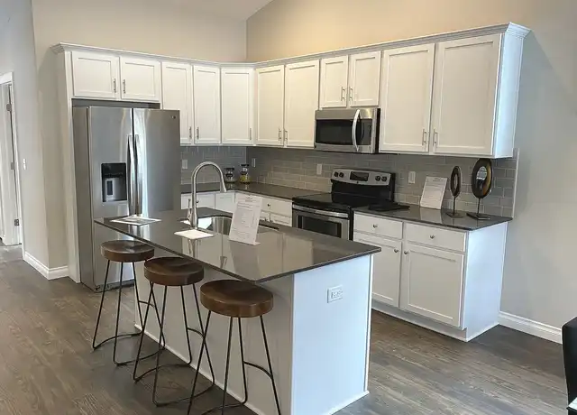 Property at 3413 Rivers Edge Dr, Perrysburg, OH, 43551, 2 beds, 2 baths, [object Object]