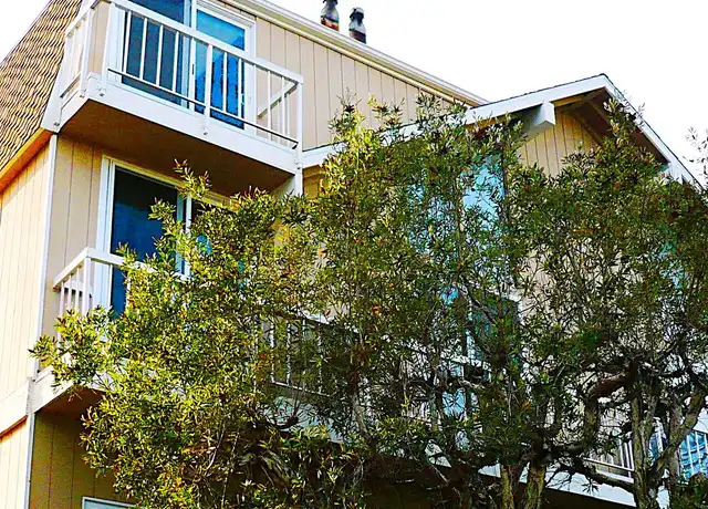 Property at 6511 Pacific Ave, Playa del Rey, CA, 90293, 2 beds, 2 baths, [object Object]