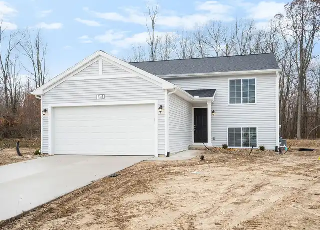 Property at 526 Oak View Dr, Middleville, MI, 49333, 4 beds, 2 baths, [object Object]