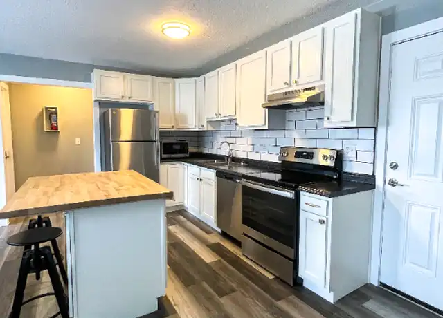 Property at 2122 10th Ave Unit B, Greeley, CO, 80631, 1 bed, 2 baths, [object Object]