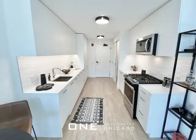 Property at 850 W Madison St, Chicago, IL, 60607, 1 bed, 1 bath, [object Object]