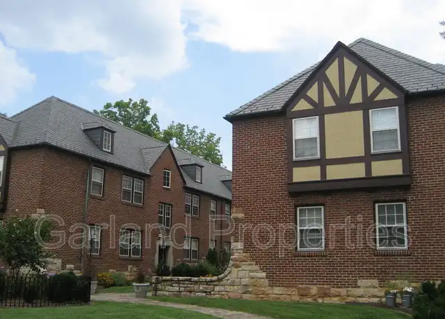 Property at 2049 Windsor Ave SW Unit 12, Roanoke, VA, 24015, 1 bed, 1 bath, [object Object]