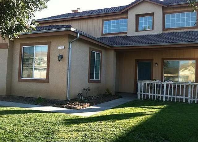 Photo of 714 Syrah Ct, Los Banos, CA 93635