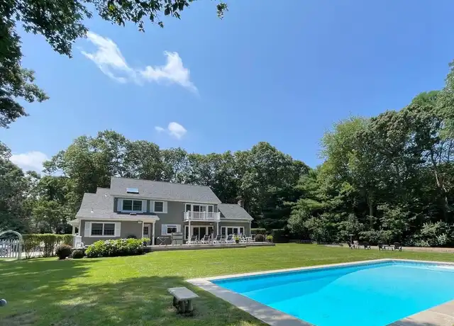 Property at 11 Mountain Laurel Ln, Southampton, NY, 11968, 4 beds, 5 baths, [object Object]