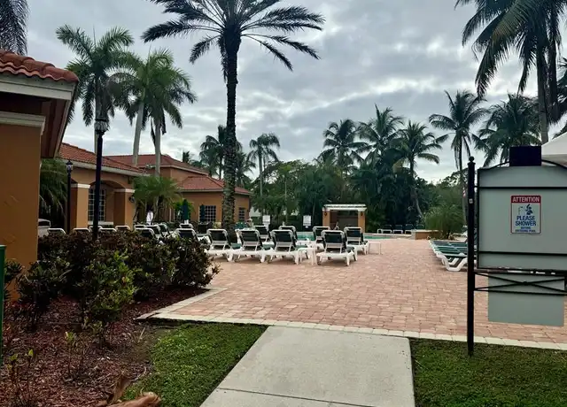 Property at 1270 Wildwood Lakes Blvd #207, Naples, FL, 34104, 2 beds, 1 bath, [object Object]