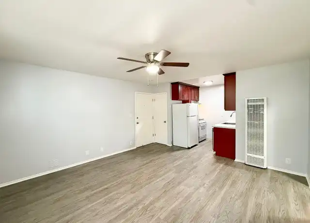 Property at 475 Alcatraz Ave Unit 08, Oakland, CA, 94609, 2 beds, 1 bath, [object Object]