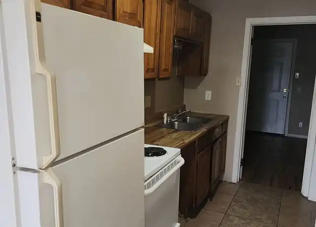 Property at 803 S Redmond Rd Unit 2, Jacksonville, AR, 72076, 1 bed, 1 bath, [object Object]