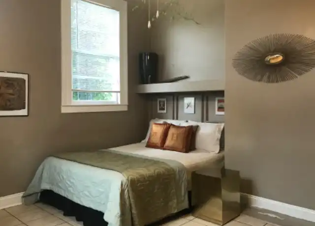 Property at 2735 Iberville St, New Orleans, LA, 70119, 0 beds, 1 bath, [object Object]