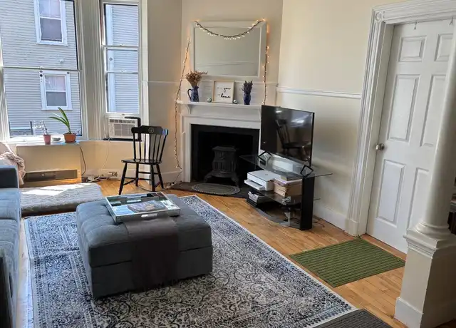 Property at 48 State St #4, Portland, ME, 04101, 1 bed, 1 bath, [object Object]