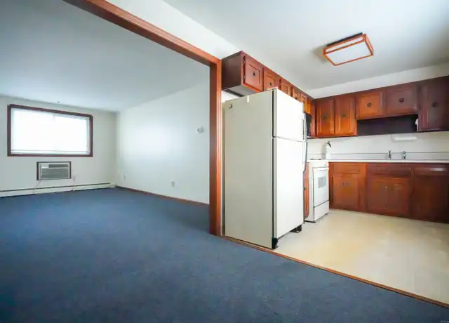 Property at 4 Van Zant St Unit B13, Norwalk, CT, 06855, 1 bed, 1 bath, [object Object]