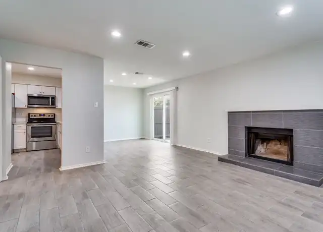 Property at 13314 Goodland Pl Unit D, Farmers Branch, TX, 75234, 2 beds, 2.5 baths, [object Object]