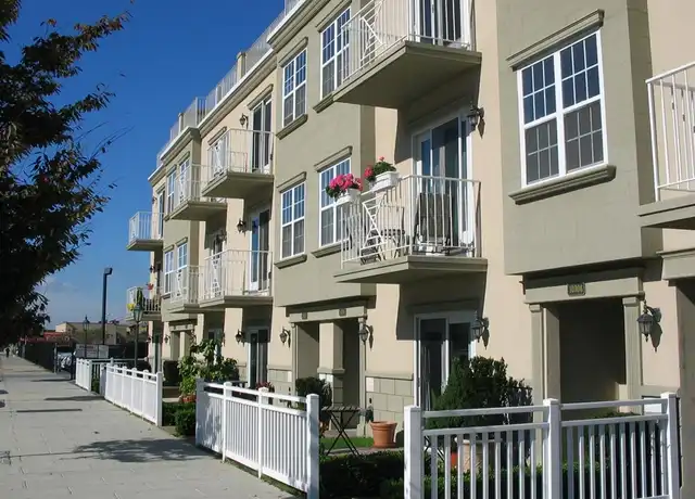 Property at 10310 Rockaway Beach Blvd Unit 1A, Rockaway Park, NY, 11694, 2 beds, 1 bath, [object Object]