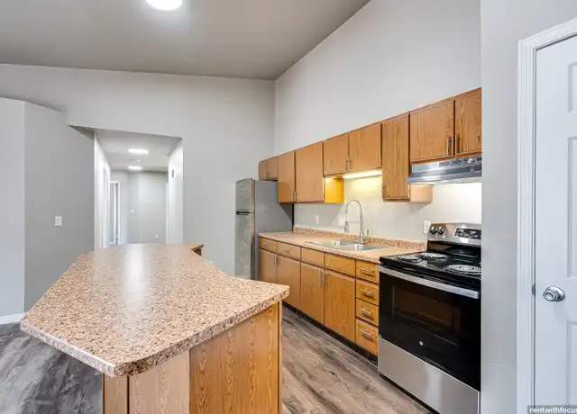Property at 835 Wisconsin St Unit 3A, Oshkosh, WI, 54901, 4 beds, 1 bath, [object Object]