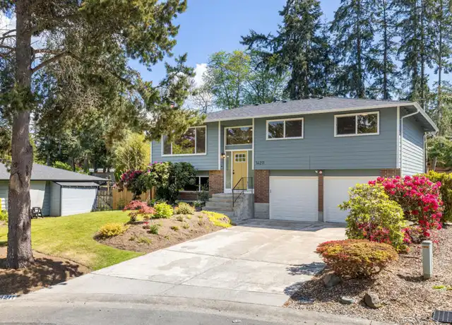 Property at 14211 NE 74th St, Redmond, WA, 98052, 4 beds, 2.5 baths, [object Object]