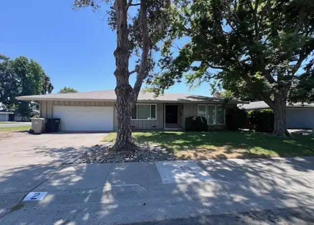 Property at 2 Ripple Ct, Sacramento, CA, 95831, 2 beds, 2 baths, [object Object]