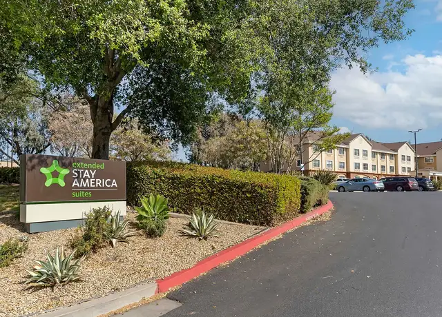 Photo of 605 Jarvis Dr, Morgan Hill, CA 95037