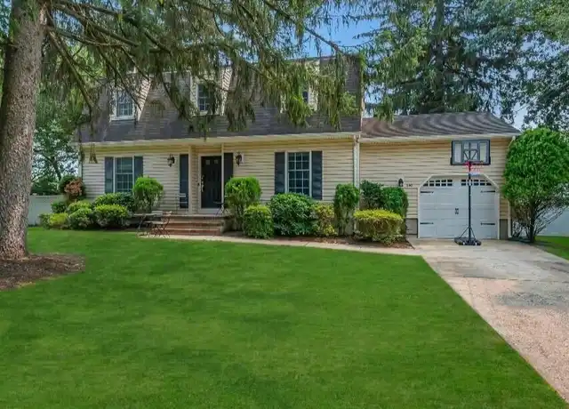 Property at 530 Wall St, Eatontown, NJ, 07724, 4 beds, 2.5 baths, [object Object]