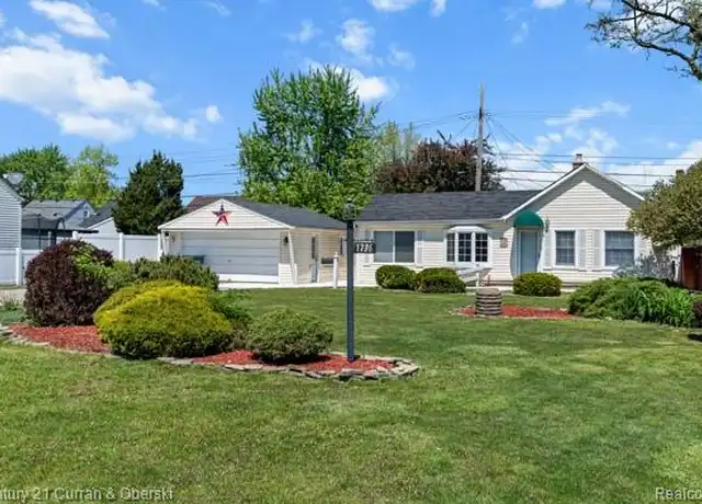 Property at 1736 Buckingham Ave, Lincoln Park, MI, 48146, 2 beds, 1 bath, [object Object]