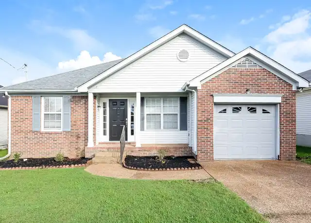 Property at 121 Cloverfield Ct, Hendersonville, TN, 37075, 3 beds, 2 baths, [object Object]