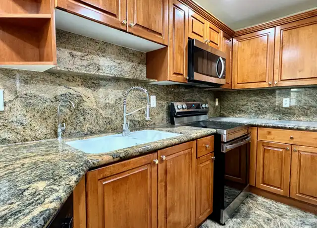 Property at 2910 Deer Creek Country Club Blvd, Deerfield Beach, FL, 33442, 3 beds, 2.5 baths, [object Object]