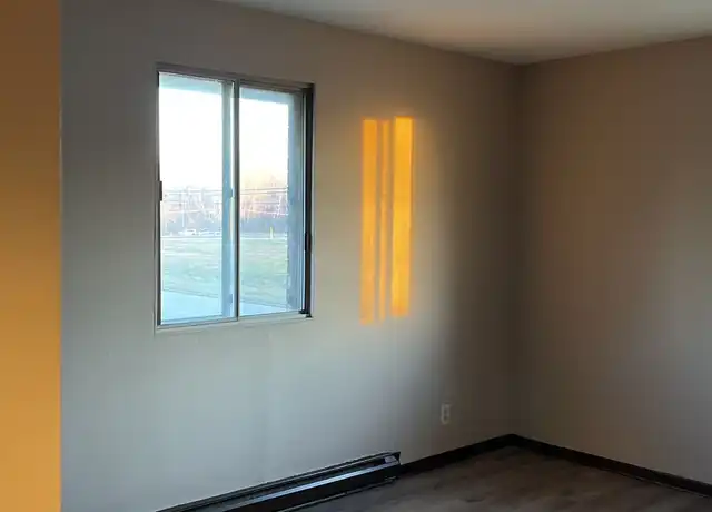 Property at 9047 15th Ave Unit 204, Kenosha, WI, 53143, 2 beds, 1 bath, [object Object]