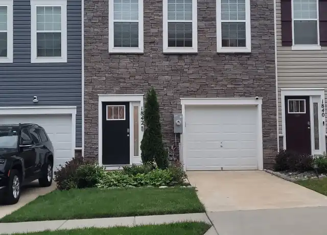 Property at 1842 Roslynhill Trl Unit 1, Odenton, MD, 21113, 3 beds, 2.5 baths, [object Object]