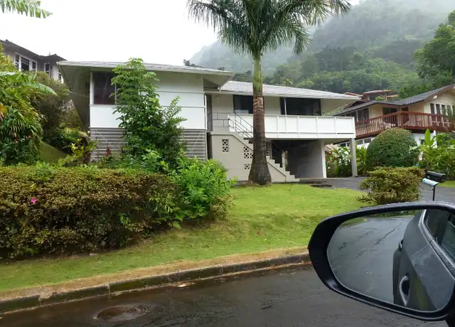 Property at 3505 Kahawalu Dr, Honolulu, HI, 96817, 5 beds, 2 baths, [object Object]