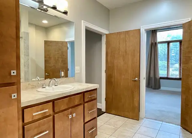 Property at 205 31st Ave N #109, Nashville, TN, 37203, 1 bed, 1 bath, [object Object]