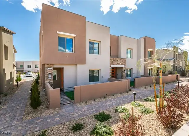 Property at 600 N Carriage Hill Dr #1195, Las Vegas, NV, 89138, 4 beds, 3 baths, [object Object]
