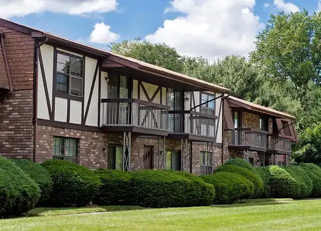 Property at Somerset Mews - 1 Reler Ln, Somerset, NJ, 08873, 1-2 bed, 1-1.5 bath, [object Object]