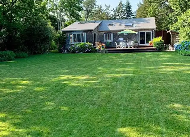 Property at 6 Lynn Ct, Hampton Bays, NY, 11946, 2 beds, 2 baths, [object Object]