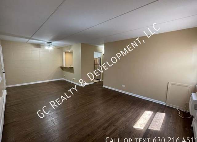 Photo of 255 Uteg St Unit 4, Crystal Lake, IL 60014