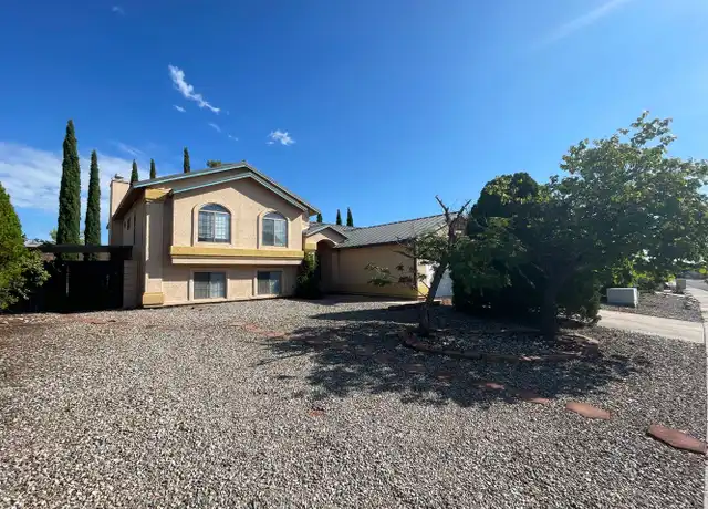 Property at 2717 Sun Crest Dr, Sierra Vista, AZ, 85650, 5 beds, 3 baths, [object Object]