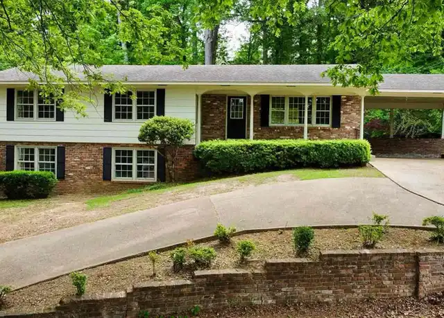 Property at 2308 Bluecutt Rd, Columbus, MS, 39705, 4 beds, 2 baths, [object Object]