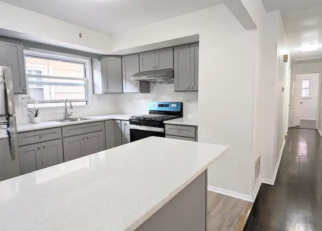 Property at 20 Bentley Ave #2, Jersey City, NJ, 07304, 3 beds, 1 bath, [object Object]