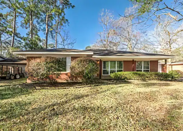 Property at 211 Pine Shadow Dr, Conroe, TX, 77301, 3 beds, 2 baths, [object Object]