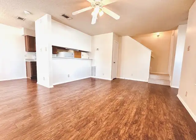 Property at 2004 Kirksey Dr Unit B, Austin, TX, 78741, 2 beds, 2.5 baths, [object Object]