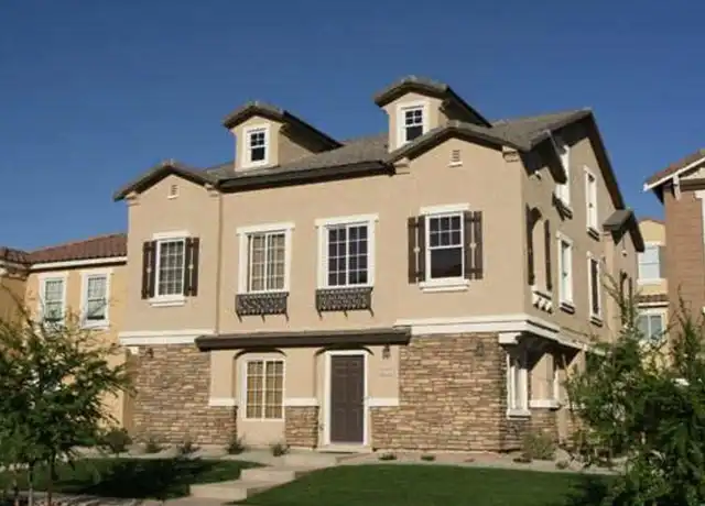 Property at 4275 E Jasper Dr, Gilbert, AZ, 85296, 2 beds, 2 baths, [object Object]