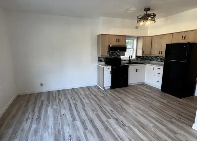 Property at 505 Hendricks Ave, Kaukauna, WI, 54130, 1 bed, 1 bath, [object Object]