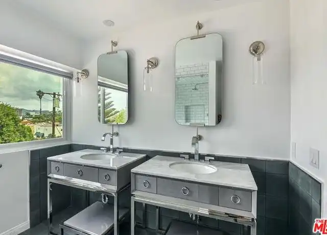 Property at 440 S Roxbury Dr #302, Beverly Hills, CA, 90212, 2 beds, 2 baths, [object Object]