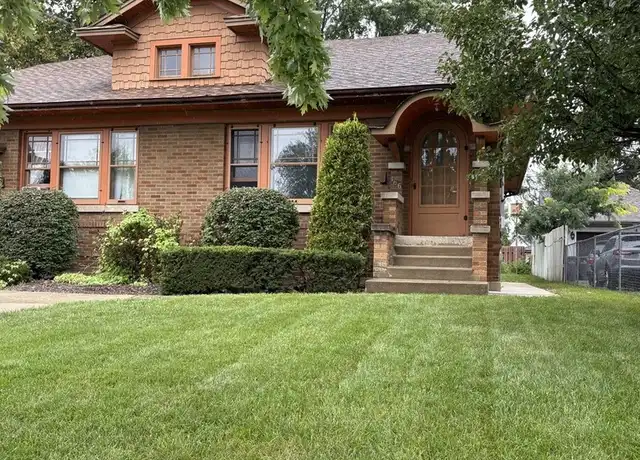 Property at 168 Harding St, Elgin, IL, 60123, 2 beds, 1.5 baths, [object Object]