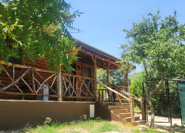 Property at 299 Willow Springs Dr Unit MewMaws Cabin, Pipe Creek, TX, 78063, 1 bed, 1 bath, [object Object]