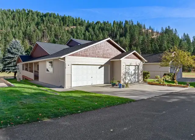 Property at 2232 N 15th St Unit 2232, Coeur d'Alene, ID, 83814, 2 beds, 1.5 baths, [object Object]